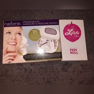 Nail filing set with heel roller